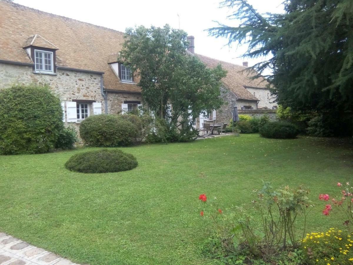 Domaine Des Trois Chateaux Moisenay Eksteriør bilde